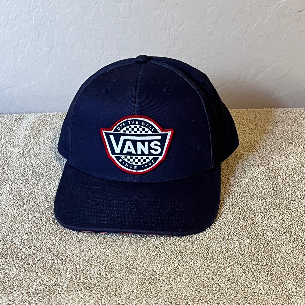 Vans Off the Wall Cap w/ Checkered Underbill